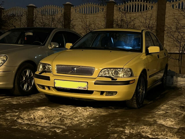 Volvo S40 2002 року