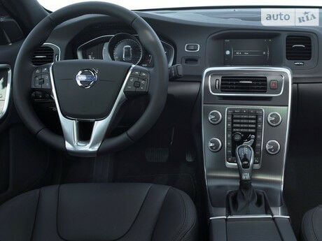 Вольво С60 2005 года Volvo S60 2005 года