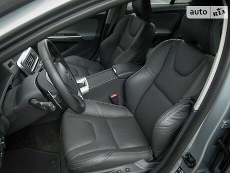 Вольво С60 2006 года Volvo S60 2006 года
