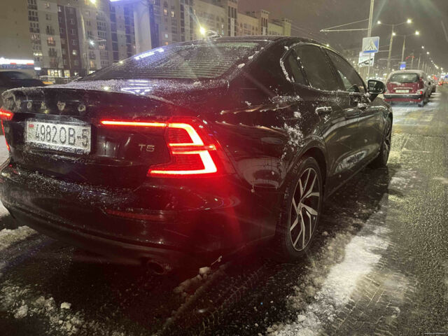 Volvo S60 2019 года