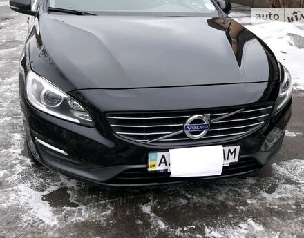 Volvo S60 2013 року