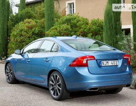 Volvo S60 2016 года