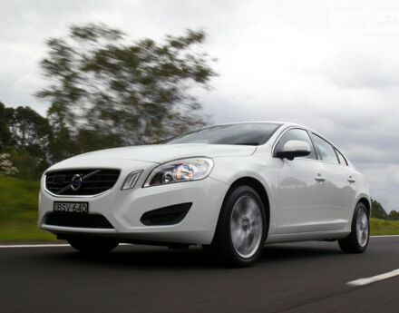 Volvo S60 2012 року