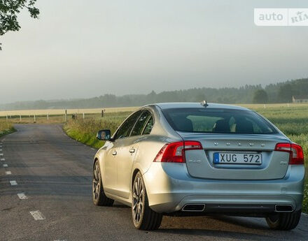 Volvo S60 2006 года