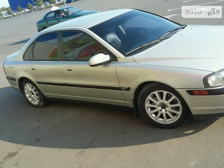 Volvo S80 2000 року