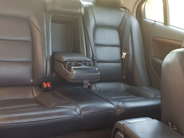 Volvo S80 2010 року