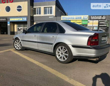 Фото на відгук з оцінкою 4.6   про авто Volvo S80 1999 року випуску від автора “Денис” з текстом: Супер машина для дальних путешествий. За 2 года владения, ездил много раз в Карпаты и Одессу из К...