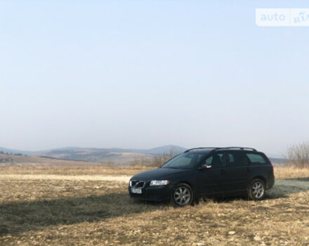 Volvo V50 2008 года