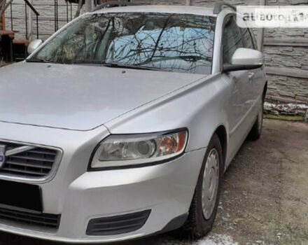 Volvo V50 2010 року - Фото 2 автомобіля