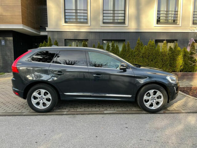 Volvo XC60 2016 года