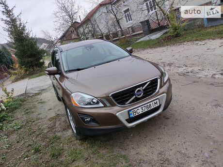Вольво ХС60 2009 року Volvo XC60 2009 року