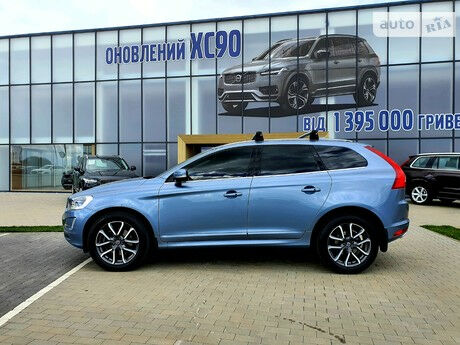 Volvo XC60 2017 года