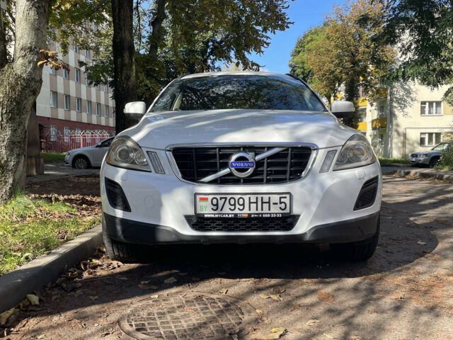 Volvo XC60 2011 года