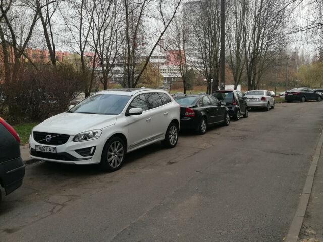 Volvo XC60 2017 года