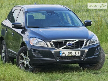 Volvo XC60 2010 года