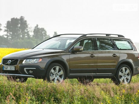 Вольво ХС70 2008 года Volvo XC70 2008 года