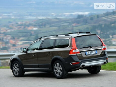 Вольво ХС70 2008 року Volvo XC70 2008 року