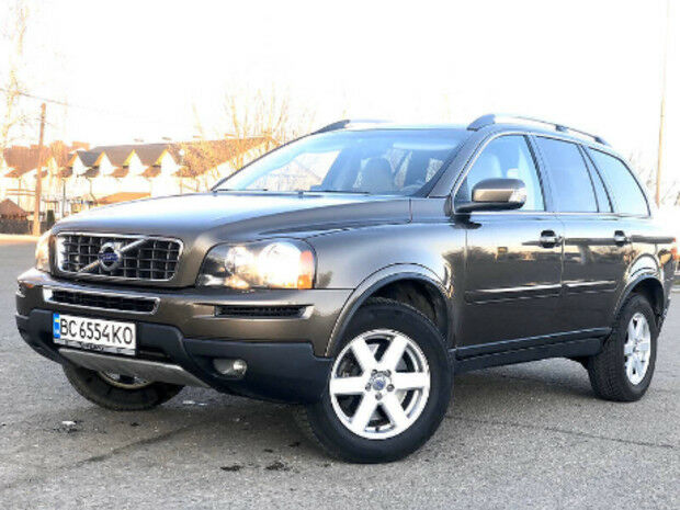 Volvo XC90 2011 года