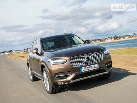 Вольво ХС90 2005 року Volvo XC90 2005 року