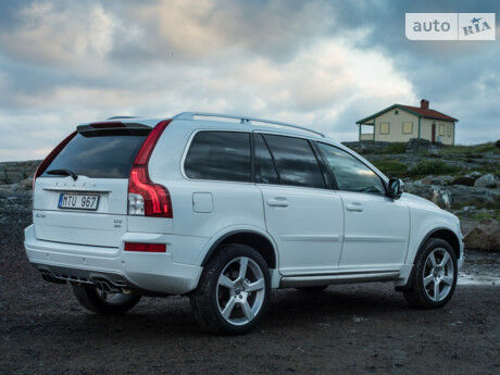 Volvo XC90 2008 года