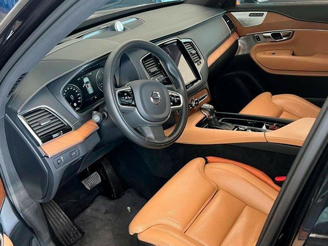 Volvo XC90 2019 года