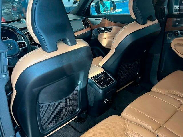 Volvo XC90 2019 года