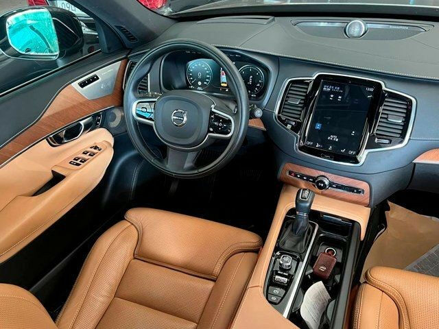 Volvo XC90 2019 года