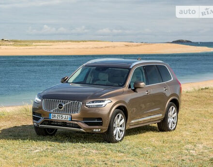 Volvo XC90 2015 года