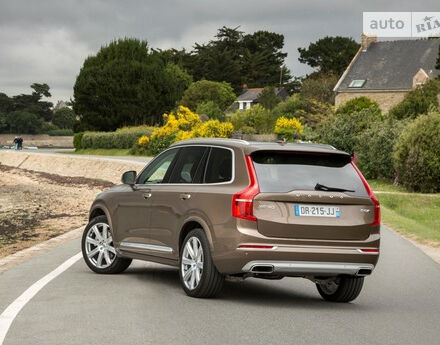 Volvo XC90 2008 року