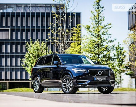 Volvo XC90 2004 року