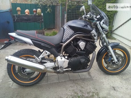 Yamaha BT 1100 Bulldog 2003 года