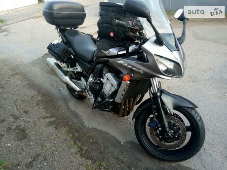 Ямаха null 2001 року Yamaha FZS 1000 Fazer 2001 року