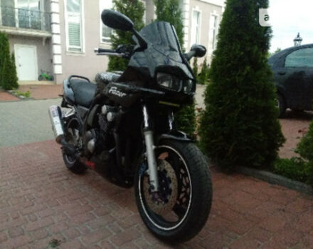 Фото на отзыв с оценкой 4.8 о Yamaha FZS 600 Fazer 1999 году выпуска от автора "Sergey" с текстом: Это отличный мотоцикл на каждый день и для загородных поездок. Очень простой и послушный, двигате...