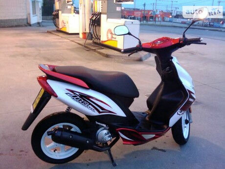 Ямаха Джог 1997 року Yamaha Jog 1997 року