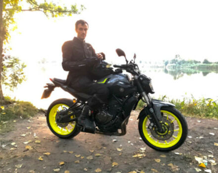 Фото на відгук з оцінкою 5   про авто Yamaha MT-07 2016 року випуску від автора “Ростислав” з текстом: Дуже класний байк! Абсолютно задоволений кожним моментом його експлуатації.☑легкий, ☑красивий, ☑е...