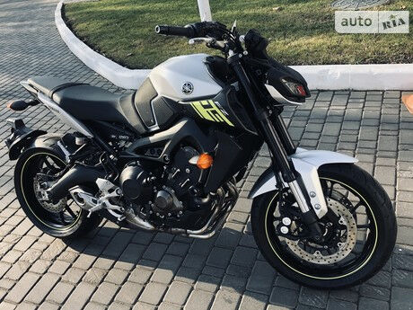 Yamaha MT-09 2017 року