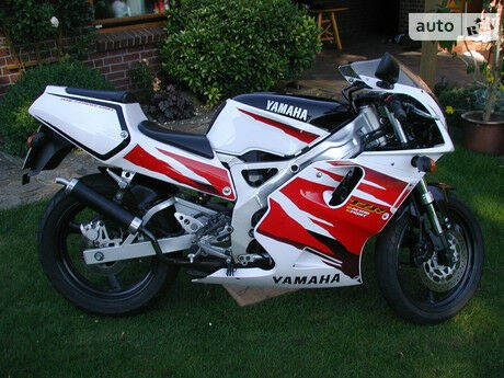 Yamaha TZR 2011 года