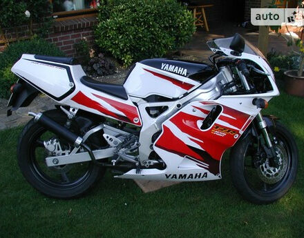 Yamaha TZR 2011 года