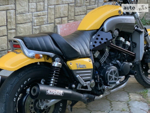 Yamaha VMAX 1989 року