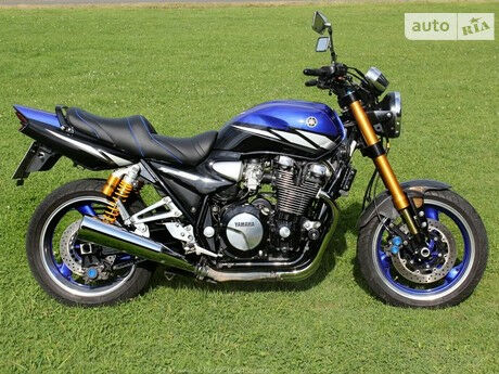 Yamaha XJR 1999 року