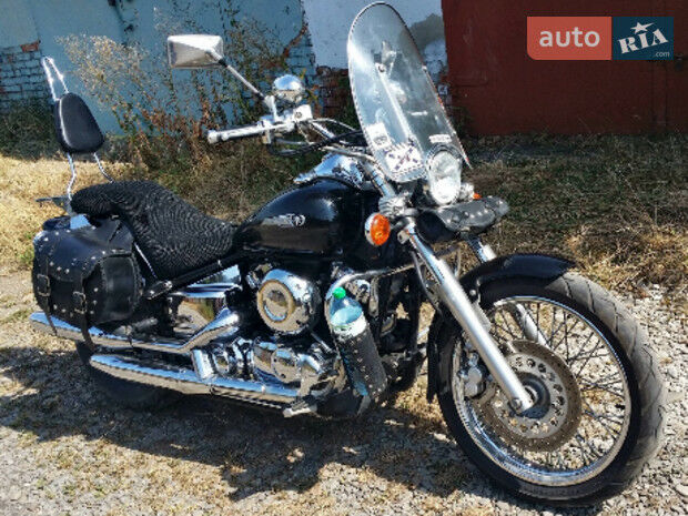 Ямаха null 2001 года Yamaha XVS 650 Dragstar 2001 года