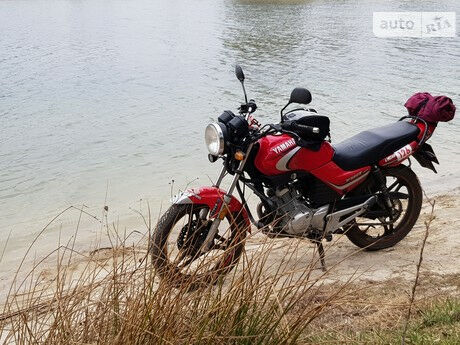 Yamaha YBR 125 2004 года