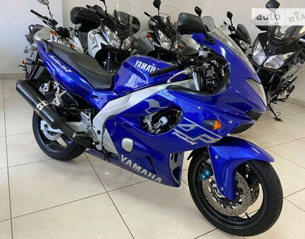 Фото на відгук з оцінкою 4.2   про авто Yamaha YZF 600R Thundercat 2001 року випуску від автора “Богдан” з текстом: Це один із самих недооцінених мотоциклів. Техніка сподобалася, за весь час використання не разу н...