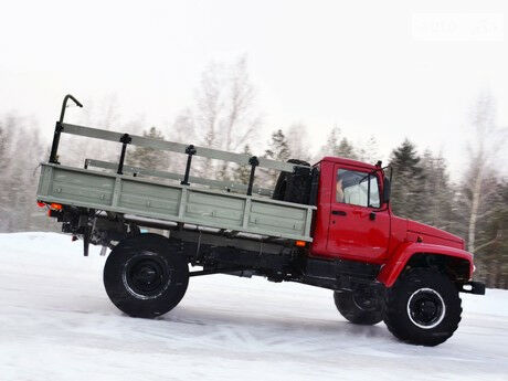ГАЗ 3308 2006 года ГАЗ 3308 2006 года