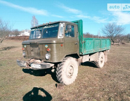 Фото на отзыв с оценкой 3 о ГАЗ 66 1986 году выпуска от автора "Назарій" с текстом: Гарне авто. Проходимість супер. Проблема з тормозами. Стояв дизель 4.3 турбо.