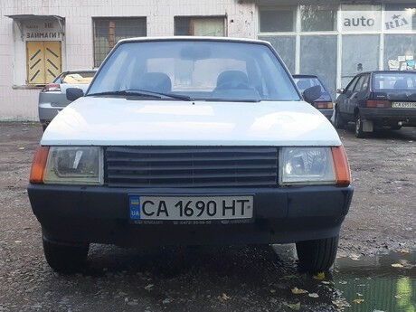 ЗАЗ 1102 Таврия 1992 року ЗАЗ 1102 Таврия 1992 року