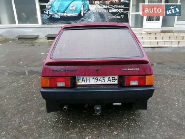 ЗАЗ 1102 Таврия 2004 года