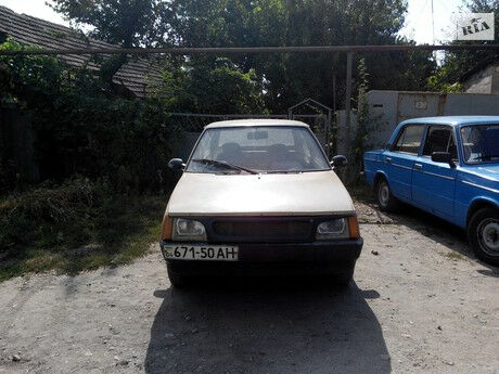 ЗАЗ 1102 Таврия 2004 года ЗАЗ 1102 Таврия 2004 года