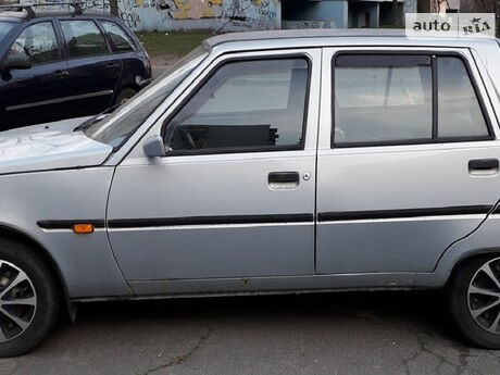 ЗАЗ 1103 Славута 2005 года ЗАЗ 1103 Славута 2005 года