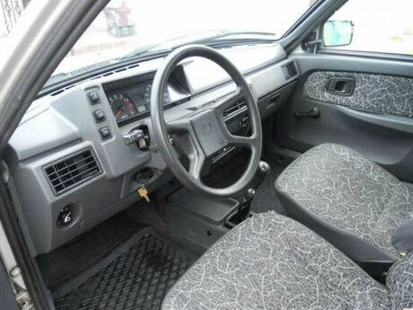 ЗАЗ 1103 Славута 2005 года ЗАЗ 1103 Славута 2005 года